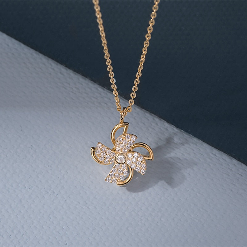 Rotating Sunflower Pendant Necklace