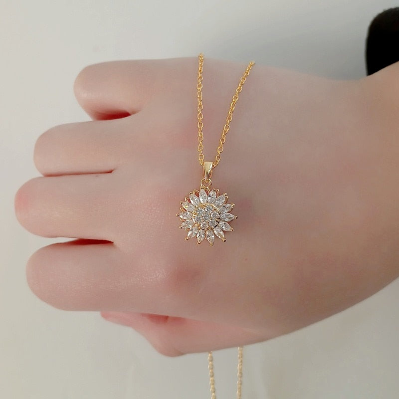 Rotating Sunflower Pendant Necklace