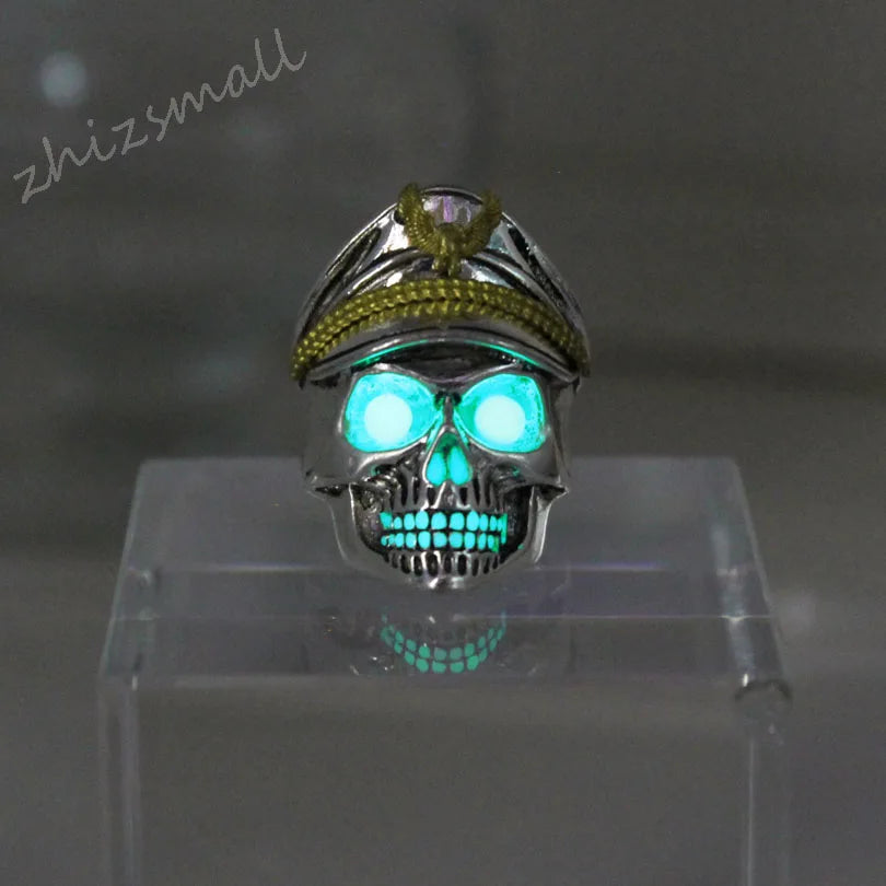 Admiral Skull Glow in the Dark Ring