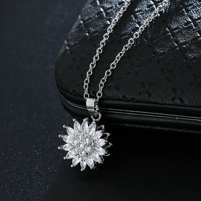 Stainless Steel Rotating Sunflower Pendant Necklace for Women Jewelry Luxury Fashion Zirconia Choker Necklaces