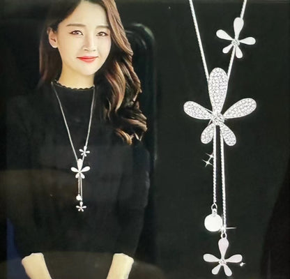 Rose & Flower Mix Tassel Pendant (assorted variety)